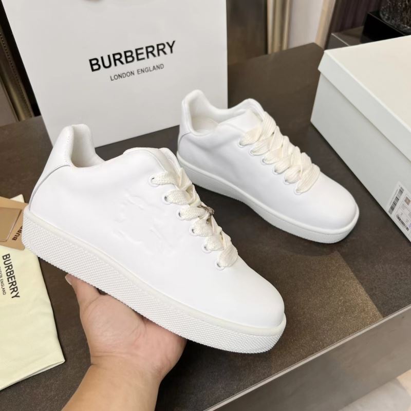 Burberry Low Shoes